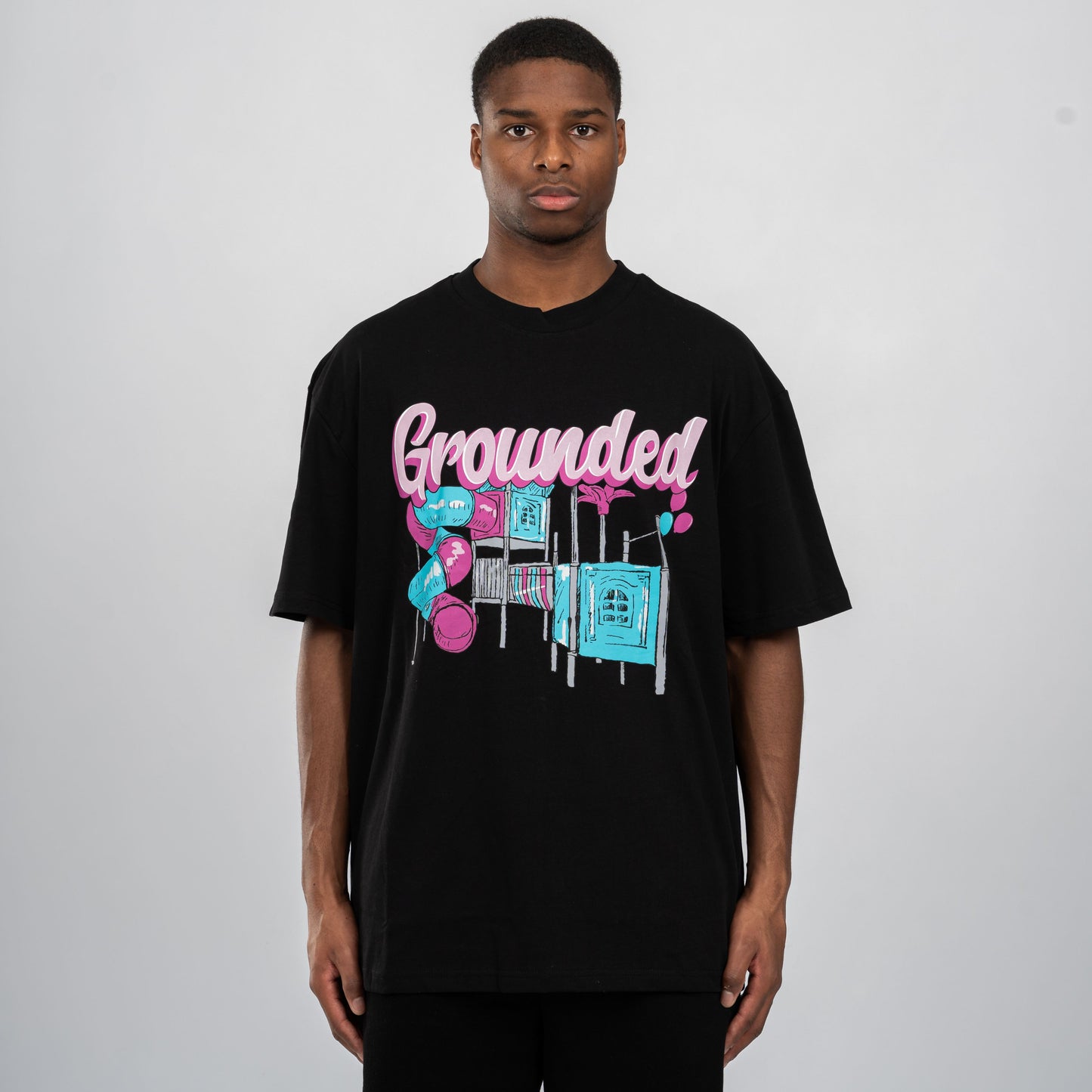 PLAYGROUND TEE BLACK