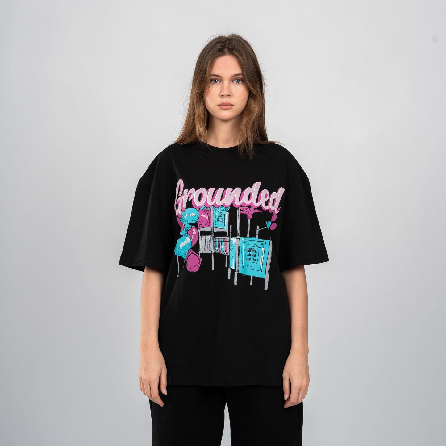 PLAYGROUND TEE BLACK