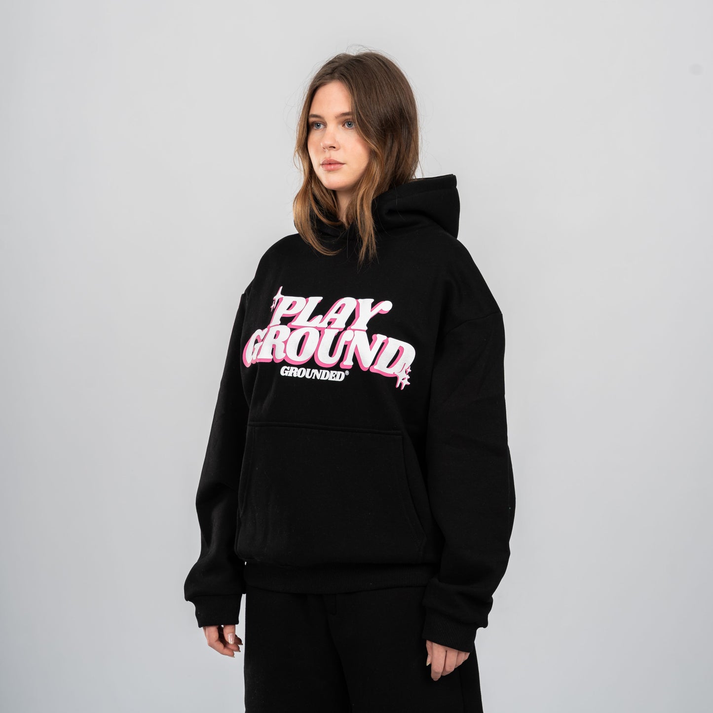 PLAYGROUND HOODIE BLACK