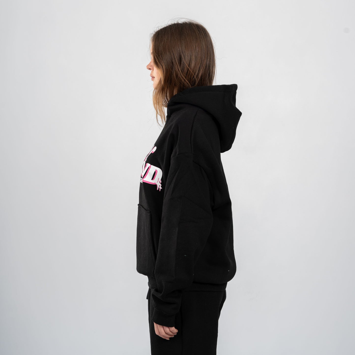 PLAYGROUND HOODIE BLACK